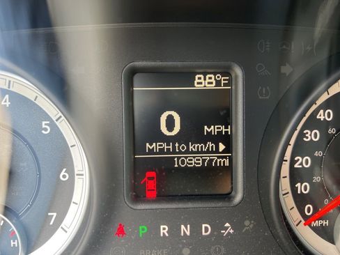 Used 2013 RAM 1500 Express image 13