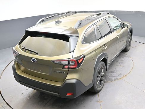 Certified 2025 Subaru Outback Onyx Edition AWD/4WD image 40