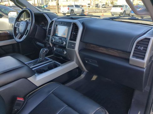 Used 2019 Ford F150 Lariat w/ Equipment Group 502A Luxury image 35