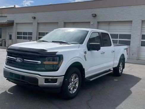Used 2024 Ford F150 XLT w/ Tow/Haul Package image 5