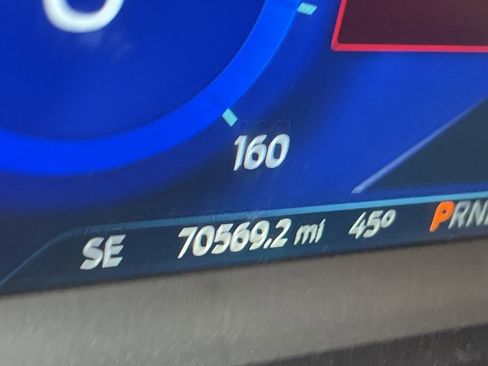 Used 2020 Ford Escape Titanium w/ Titanium Premium Package 2.0 image 10