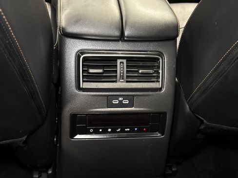 Certified 2024 MAZDA CX-90 3.3 Turbo S w/ Premium Package AWD/4WD image 11