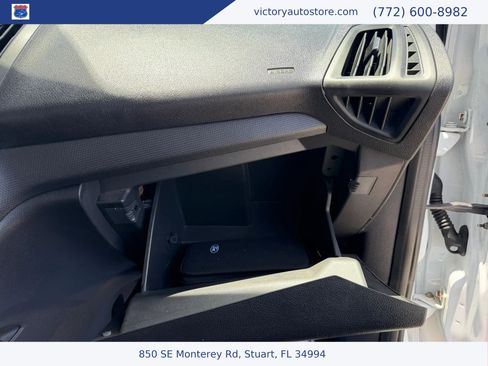 Used 2017 Ford Transit Connect XL FWD image 28