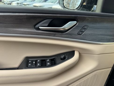 New 2025 Jeep Grand Cherokee Limited AWD/4WD image 21