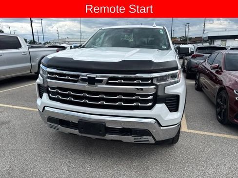 Used 2023 Chevrolet Silverado 1500 LTZ w/ Technology Package AWD/4WD image 3