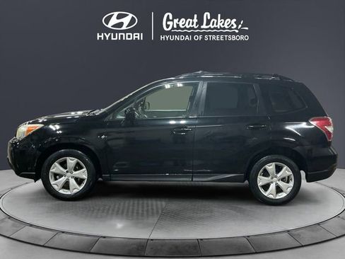 Used 2021 Subaru Crosstrek 2.5i Limited w/ Moonroof Package 2 AWD/4WD image 3