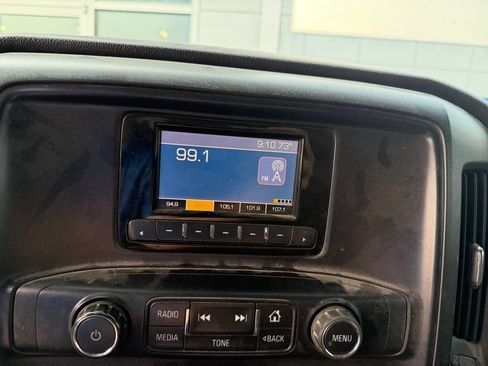 Used 2015 Chevrolet Silverado 3500 W/T AWD/4WD image 8