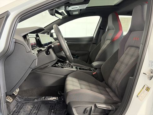 Used 2024 Volkswagen GTI SE FWD image 6
