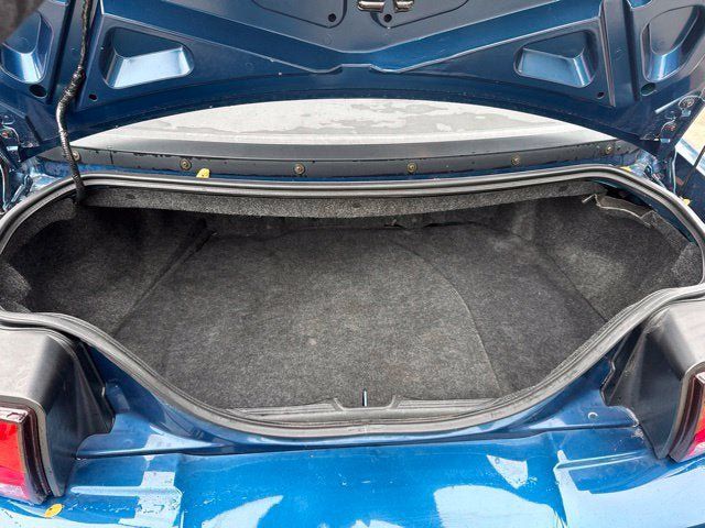 Used 1999 Ford Mustang Convertible RWD image 19