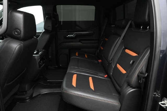 Used 2023 GMC Sierra 1500 AT4 w/ AT4 Premium Package AWD/4WD image 11