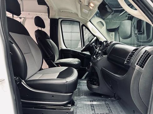 Used 2025 RAM ProMaster 3500 w/ Convenience Group FWD image 20