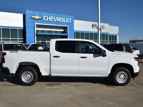 New 2026 Chevrolet Silverado 1500 W/T w/ WT Value Package image 3