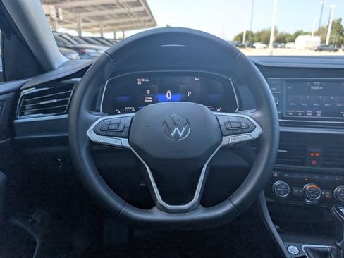 Used 2024 Volkswagen Jetta SE w/ Panoramic Sunroof Package FWD image 24