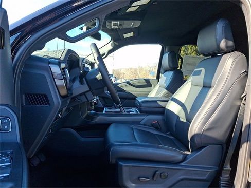 New 2025 Ford F150 Lariat w/ Equipment Group 501A Mid image 9