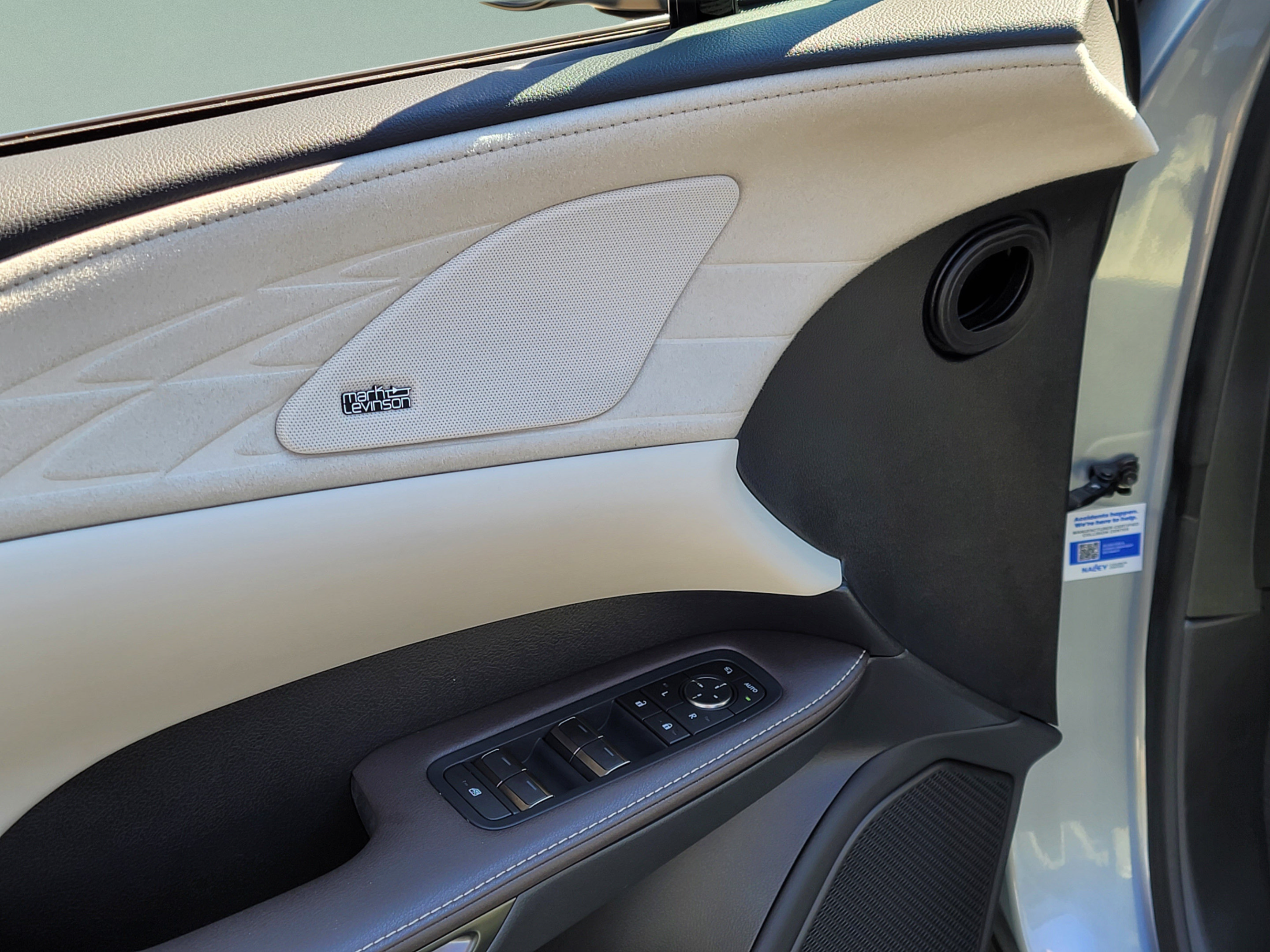 Certified 2025 Lexus TX 350 FWD w/ Technology Package image 10