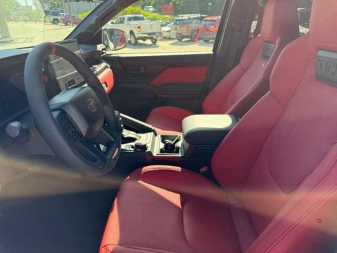 Used 2025 Toyota Tacoma TRD Pro AWD/4WD image 23