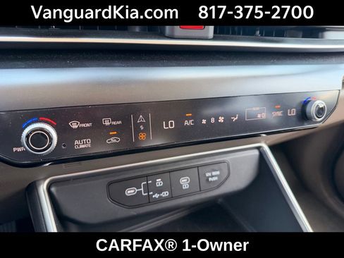 Certified 2026 Kia Carnival FWD image 23