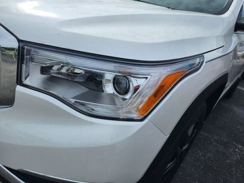 Used 2019 GMC Acadia SLT AWD/4WD image 23