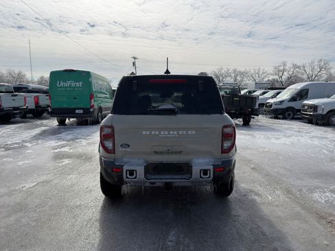 New 2025 Ford Bronco Sport Outer Banks w/ Sasquatch Outer Banks Package image 12