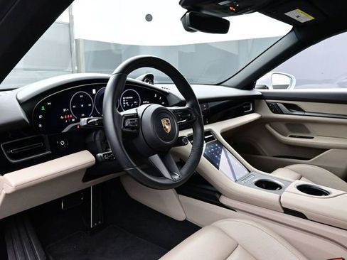 Certified 2025 Porsche Taycan AWD/4WD image 4
