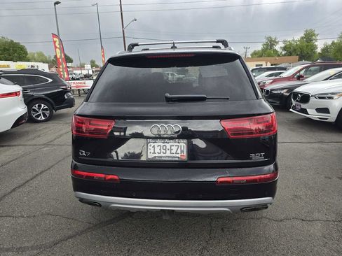 Used 2018 Audi Q7 3.0T Premium Plus w/ Premium Plus Package AWD/4WD image 12