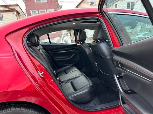 Used 2022 MAZDA MAZDA3 s image 12