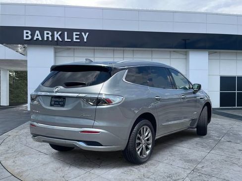 Certified 2024 Buick Enclave Avenir FWD image 3