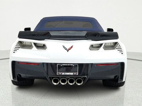 Used 2015 Chevrolet Corvette Z06 w/ 3LZ Preferred Equipment Group RWD image 4