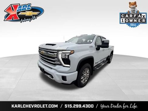 Used 2026 Chevrolet Silverado 3500 High Country w/ High Country Premium Package AWD/4WD image 1