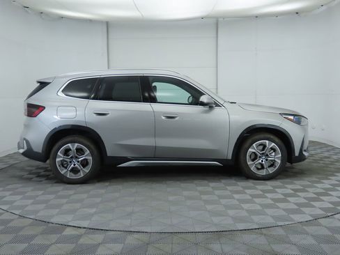 Certified 2025 BMW X1 xDrive28i w/ Premium Package image 5