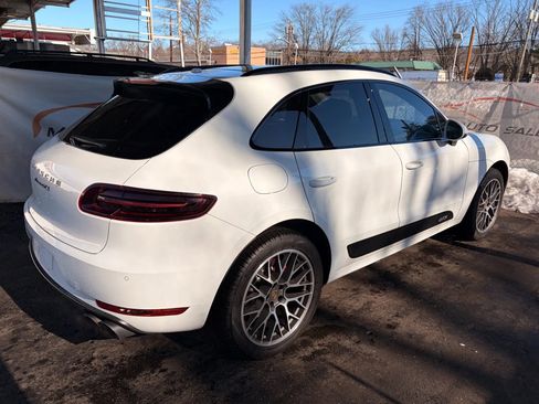 Used 2017 Porsche Macan GTS AWD/4WD image 62