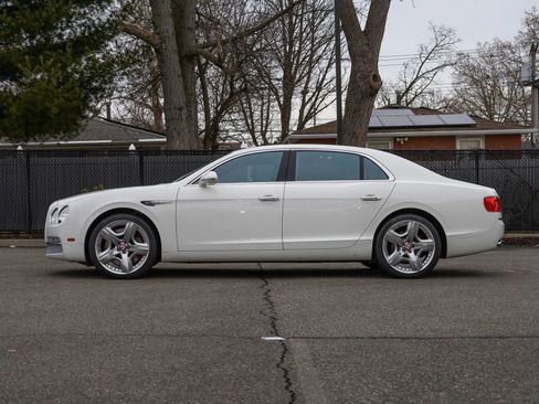 Used 2015 Bentley Flying Spur V8 image 18