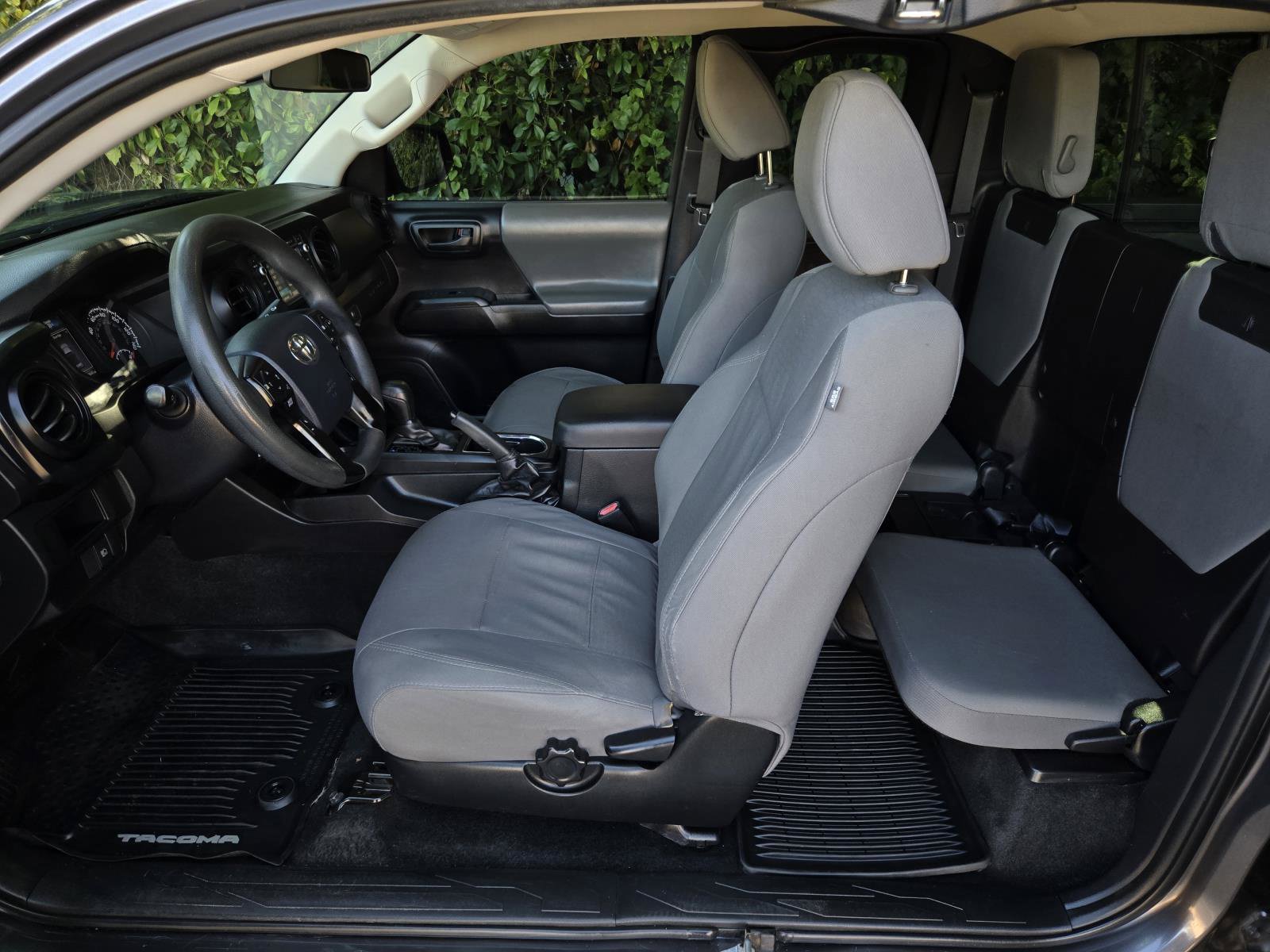 Used 2018 Toyota Tacoma SR RWD image 20