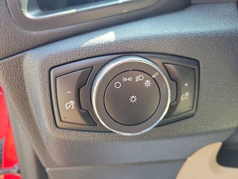 Used 2018 Ford EcoSport S FWD image 17