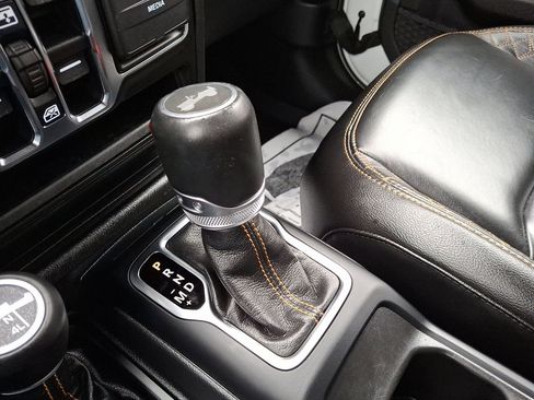 Certified 2021 Jeep Wrangler Unlimited Sahara image 30