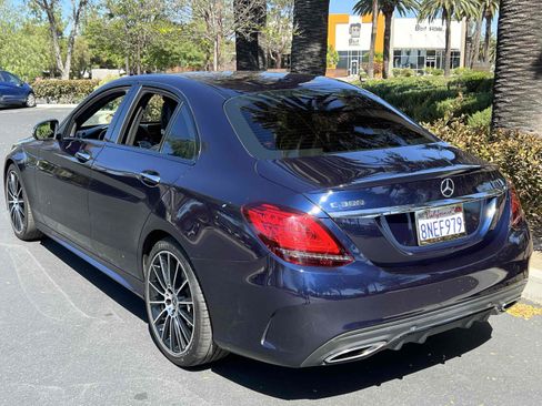 Used 2020 Mercedes-Benz C 300 Sedan image 2
