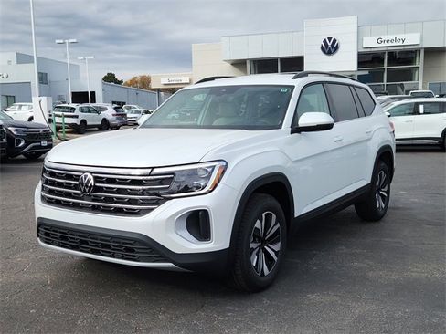 New 2026 Volkswagen Atlas SE image 4