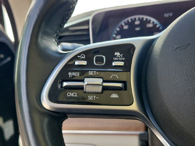 Used 2022 Mercedes-Benz GLS 450 4MATIC image 31
