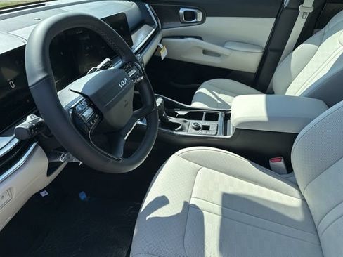 New 2026 Kia Sorento S AWD/4WD image 3