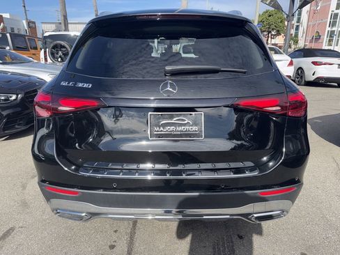 Used 2023 Mercedes-Benz GLC 300 image 5