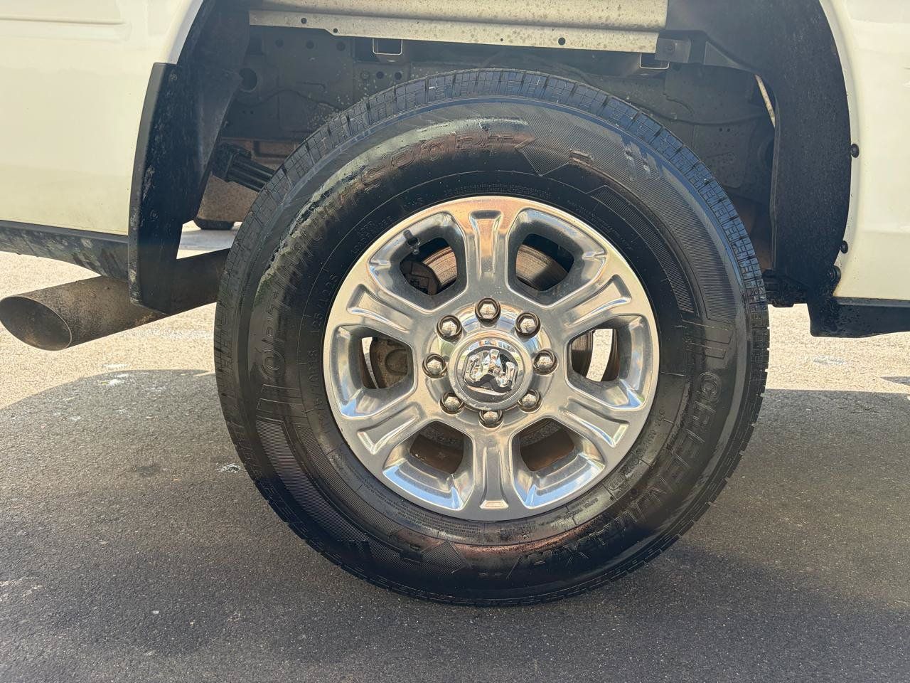 Used 2022 RAM 3500 Big Horn AWD/4WD image 19