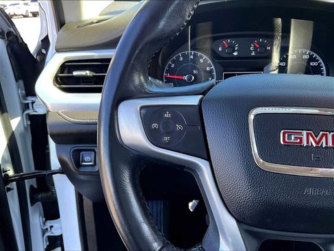 Used 2019 GMC Acadia SLE FWD image 20