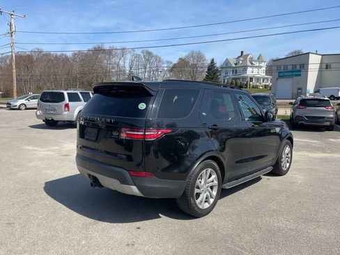 Used 2017 Land Rover Discovery HSE AWD/4WD image 5