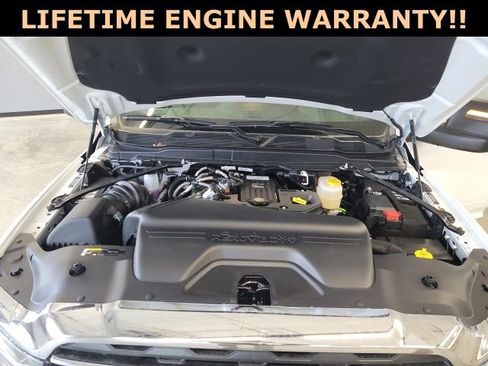 New 2026 RAM 3500 Tradesman AWD/4WD image 34
