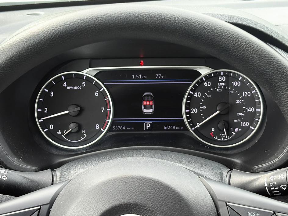 Certified 2025 Nissan Sentra SV FWD image 31