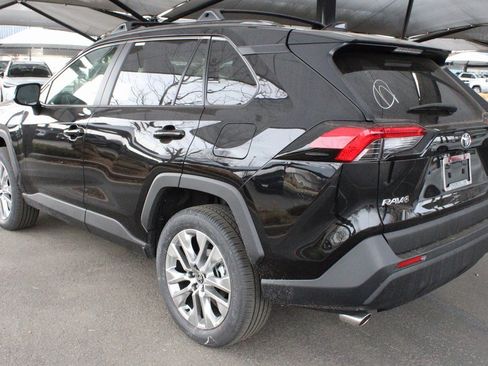 New 2025 Toyota RAV4 XLE Premium image 11
