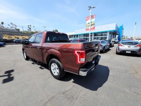 Used 2015 Ford F150 XLT w/ Trailer Tow Package RWD image 6