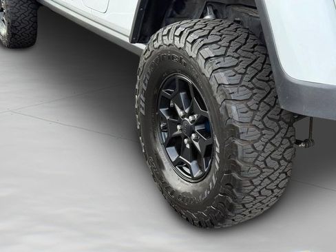 Used 2020 Jeep Gladiator Rubicon AWD/4WD image 31