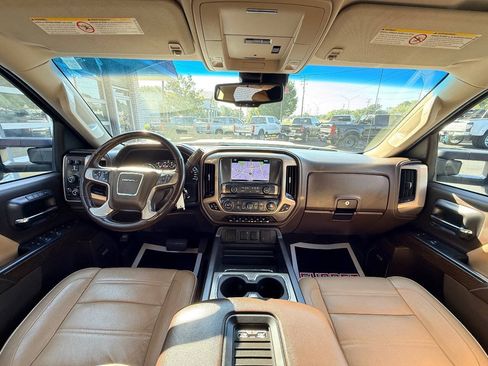 Used 2019 GMC Sierra 3500 Denali w/ Duramax Plus Package AWD/4WD image 34