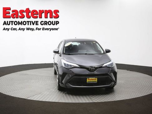 Used 2020 Toyota C-HR LE image 51